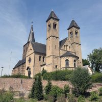 St. Remigius_Church- Titelbild